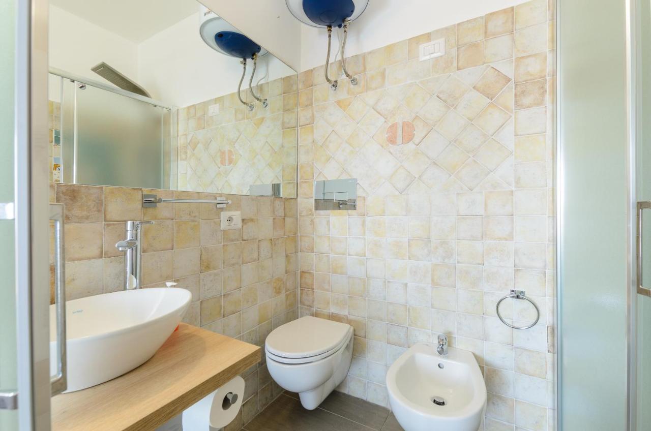 سانتا تيريزا دي ريفا Marina D'Agro Residence المظهر الخارجي الصورة
